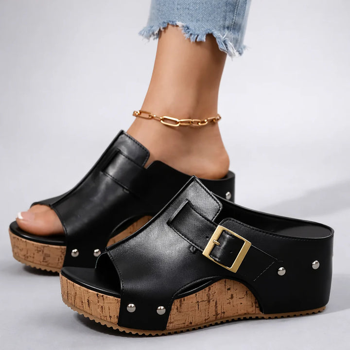 Sandales femme plateforme confort avec boucle style slip-on
