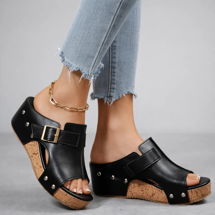 Sandales femme plateforme confort avec boucle style slip-on