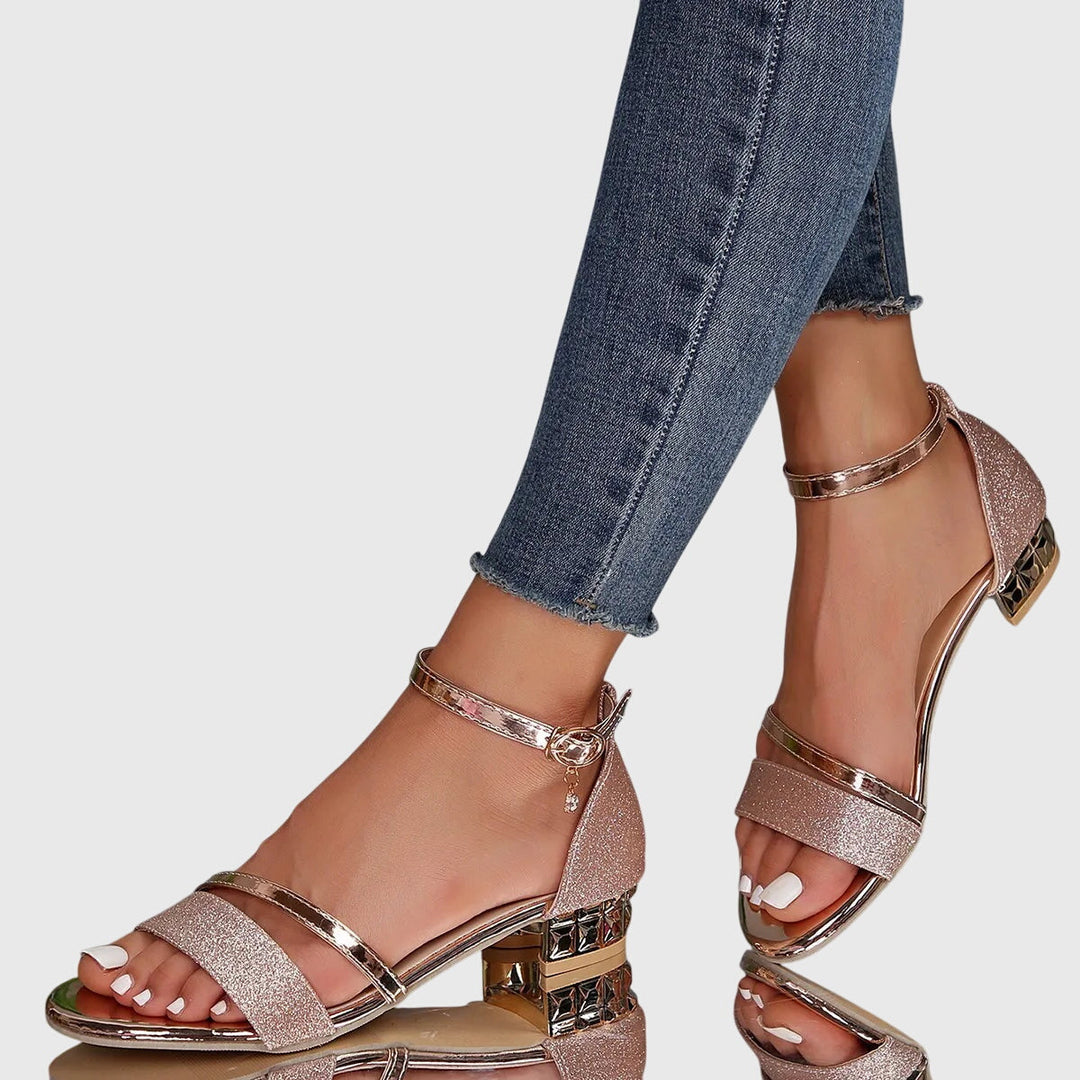 Sandale femme talon carré bout ouvert, vue d'ensemble